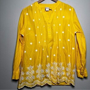 American Sweetheart Women Top Medium Yellow‎ Eyelet Henley Prairie Cottagecore